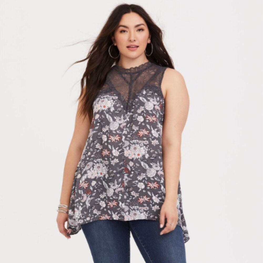 Torrid Grey Illusion Sharkbite Gauze Lace Tank, Size 2 (2X)